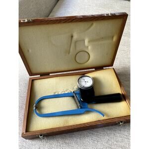 JOHN BULL Skinfold Body Fat Measuring Caliper Physical Education Health In Box